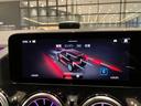 GLA45 S 4マチック+ 弊社デモカー/後期モデル/赤内装/アドバンスドP/AMGパフォーマンスP/パノラマサンルーフ/シートヒーター/ベンチレーター/本革シート/メモリー付きパワーシート/HUD/ブルメスター/禁煙/記録簿(29枚目)