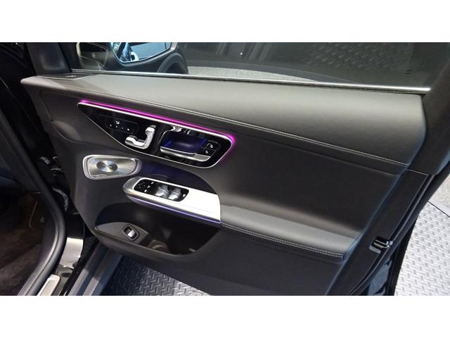 ＧＬＣ ＧＬＣ２２０ｄ　４マチック　ドライバーズパッケージ　ＡＭＧラインパッケージ　レザーエクスクルーシブパッケージ　パノラミックスライディングルーフ　純正ドライブレコーダー付き　ＭＰ２０２３０１（19枚目）