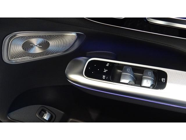 ＧＬＣ ＧＬＣ２２０ｄ　４マチック　ドライバーズパッケージ　ＡＭＧラインパッケージ　レザーエクスクルーシブパッケージ　パノラミックスライディングルーフ　純正ドライブレコーダー付き　ＭＰ２０２３０１（22枚目）