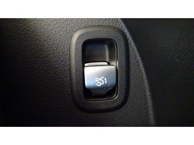 ＧＬＣ ＧＬＣ２２０ｄ　４マチック　ドライバーズパッケージ　ＡＭＧラインパッケージ　レザーエクスクルーシブパッケージ　パノラミックスライディングルーフ　純正ドライブレコーダー付き　ＭＰ２０２３０１（23枚目）