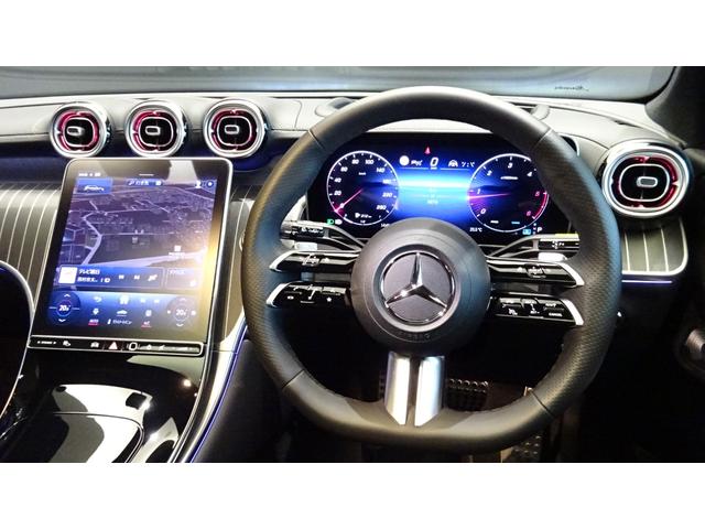 ＧＬＣ ＧＬＣ２２０ｄ　４マチック　ドライバーズパッケージ　ＡＭＧラインパッケージ　レザーエクスクルーシブパッケージ　パノラミックスライディングルーフ　純正ドライブレコーダー付き　ＭＰ２０２３０１（25枚目）