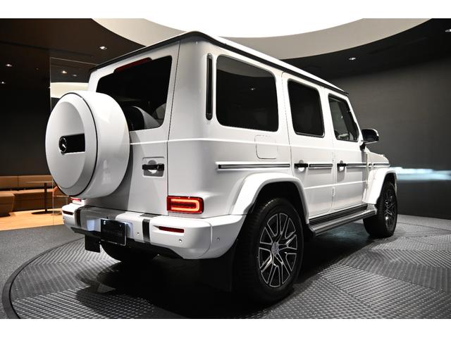 Ｇクラス Ｇ４５０ｄ　ＡＭＧラインパッケージ　ＭＡＮＵＦＡＫＴＵＲロゴパッケージ　ＭＡＮＩＦＡＫＴＵＲプログラム・プラス　ブラウンレザーシート　純正ドライブレコーダー前後付き（5枚目）