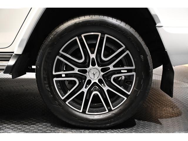 Ｇクラス Ｇ４５０ｄ　ＡＭＧラインパッケージ　ＭＡＮＵＦＡＫＴＵＲロゴパッケージ　ＭＡＮＩＦＡＫＴＵＲプログラム・プラス　ブラウンレザーシート　純正ドライブレコーダー前後付き（14枚目）
