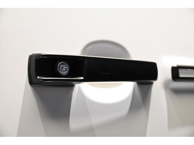 Ｇクラス Ｇ４５０ｄ　ＡＭＧラインパッケージ　ＭＡＮＵＦＡＫＴＵＲロゴパッケージ　ＭＡＮＩＦＡＫＴＵＲプログラム・プラス　ブラウンレザーシート　純正ドライブレコーダー前後付き（16枚目）