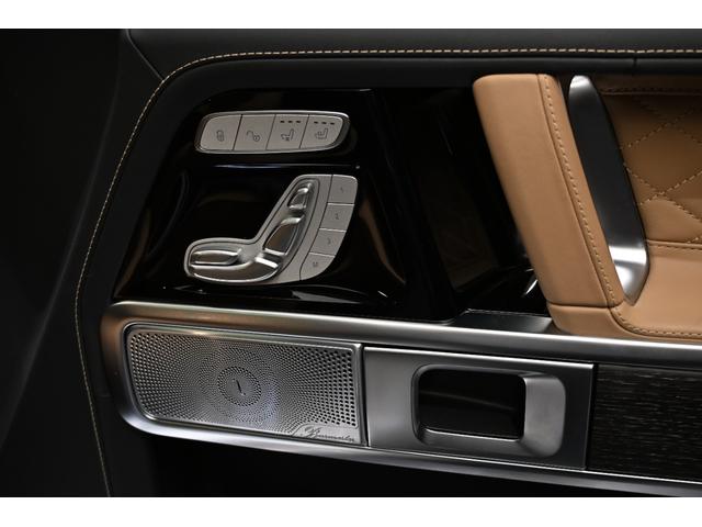 Ｇクラス Ｇ４５０ｄ　ＡＭＧラインパッケージ　ＭＡＮＵＦＡＫＴＵＲロゴパッケージ　ＭＡＮＩＦＡＫＴＵＲプログラム・プラス　ブラウンレザーシート　純正ドライブレコーダー前後付き（19枚目）
