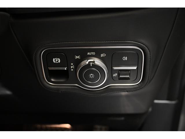 Ｇクラス Ｇ４５０ｄ　ＡＭＧラインパッケージ　ＭＡＮＵＦＡＫＴＵＲロゴパッケージ　ＭＡＮＩＦＡＫＴＵＲプログラム・プラス　ブラウンレザーシート　純正ドライブレコーダー前後付き（30枚目）