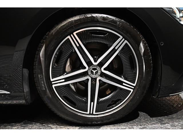 EQE EQE350+ AMGラインパッケージ エクスクルーシブPKG エナジャイジングPKG パノラミックスライディングルーフ 純正ドライブレコーダー付き(12枚目)