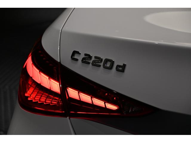 Cクラス C220d ラグジュアリー パノラミックスライディングルーフ 弊社社員リース車両(8枚目)