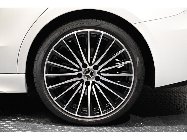 Cクラス C220d ラグジュアリー パノラミックスライディングルーフ 弊社社員リース車両(16枚目)