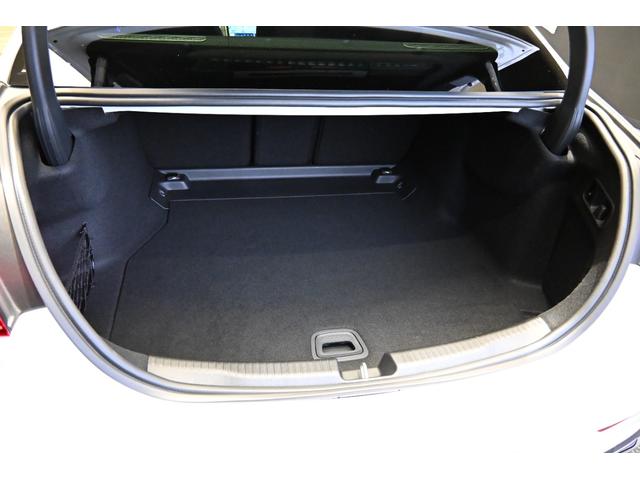 Cクラス C220d ラグジュアリー パノラミックスライディングルーフ 弊社社員リース車両(67枚目)