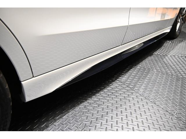 Ｃクラスステーションワゴン Ｃ４３　４マチック　パノラミックスライディングルーフ　メーカーデモカー　純正ドライブレコーダー付き　ＭＰ２０２５０２（11枚目）
