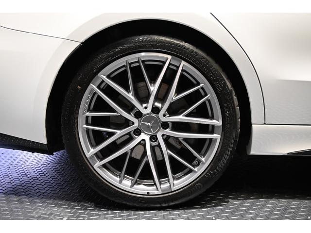 Ｃクラスステーションワゴン Ｃ４３　４マチック　パノラミックスライディングルーフ　メーカーデモカー　純正ドライブレコーダー付き　ＭＰ２０２５０２（19枚目）
