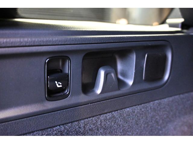 Ｃクラスステーションワゴン Ｃ４３　４マチック　パノラミックスライディングルーフ　メーカーデモカー　純正ドライブレコーダー付き　ＭＰ２０２５０２（68枚目）