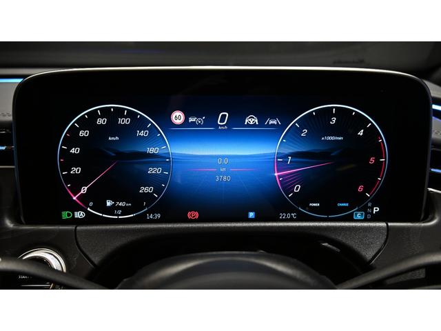 Ｅクラス Ｅ２２０ｄ　アバンギャルド　ＡＭＧラインパッケージ　アドバンスドＰＫＧ　パノラミックスライディングルーフ　弊社新車デモカー　純正ドライブレコーダー付き（26枚目）