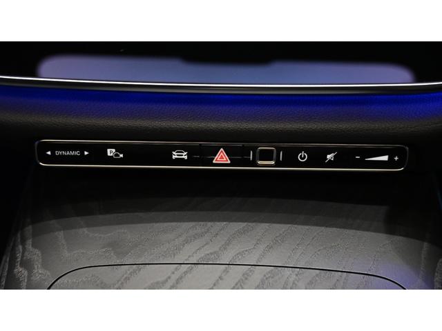 Ｅクラス Ｅ２２０ｄ　アバンギャルド　ＡＭＧラインパッケージ　アドバンスドＰＫＧ　パノラミックスライディングルーフ　弊社新車デモカー　純正ドライブレコーダー付き（42枚目）