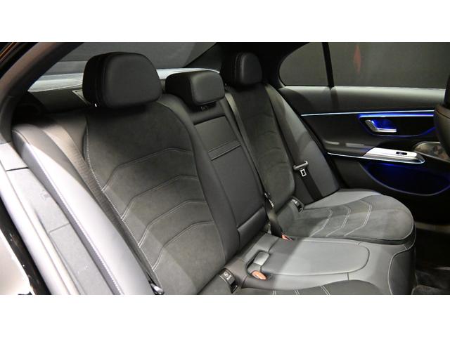 Ｅクラス Ｅ２２０ｄ　アバンギャルド　ＡＭＧラインパッケージ　アドバンスドＰＫＧ　パノラミックスライディングルーフ　弊社新車デモカー　純正ドライブレコーダー付き（55枚目）