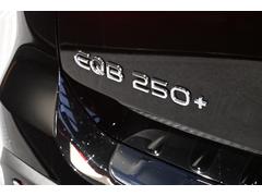 ��륻�ǥ���ǧ����ż֥֡����ƥ��ե����ɥ����פǤϡ����ѤΥ����륻�󥿡��˥��ڥ졼�����������֣��������Ե��� 2