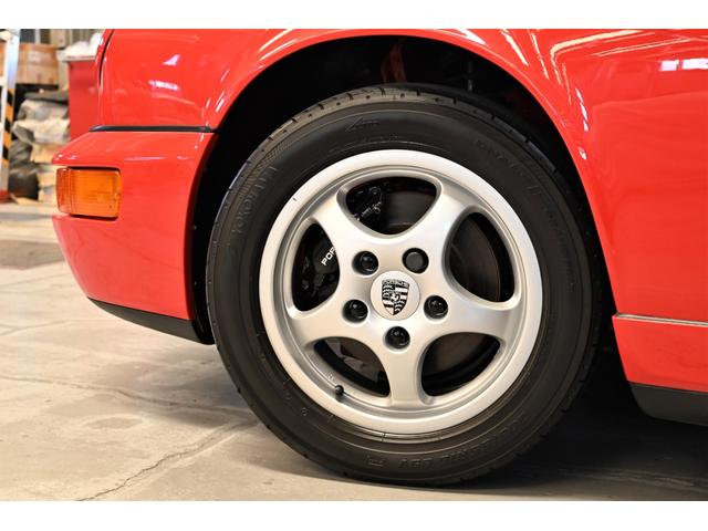 ９１１ ９１１カレラ　２　Ｔｉｐ　ディーラー車　１９９３年モデル（8枚目）