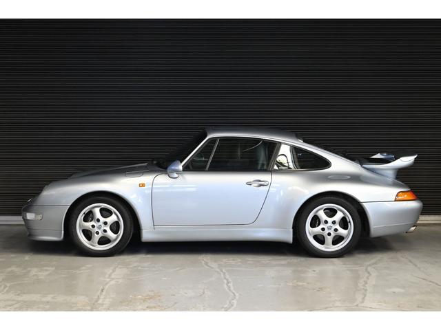 ９１１ ９１１カレラ　クーペＩＩ　ＭＴ　エアロバージョン　ディーラー車　保証書／記録簿付属（3枚目）