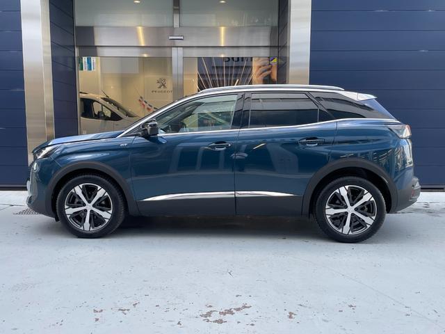 ３００８ ＧＴ　新車保証継承　パノラミックサンルーフ　ＥＴＣ　レーンアシスト　スマートキ－　衝突軽減ブレーキ　ハンズフリーテールゲート　アクティブクルーズコントロール　レーンキープアシスト（4枚目）