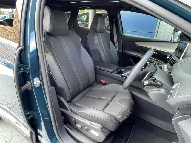 ３００８ ＧＴ　新車保証継承　パノラミックサンルーフ　ＥＴＣ　レーンアシスト　スマートキ－　衝突軽減ブレーキ　ハンズフリーテールゲート　アクティブクルーズコントロール　レーンキープアシスト（8枚目）