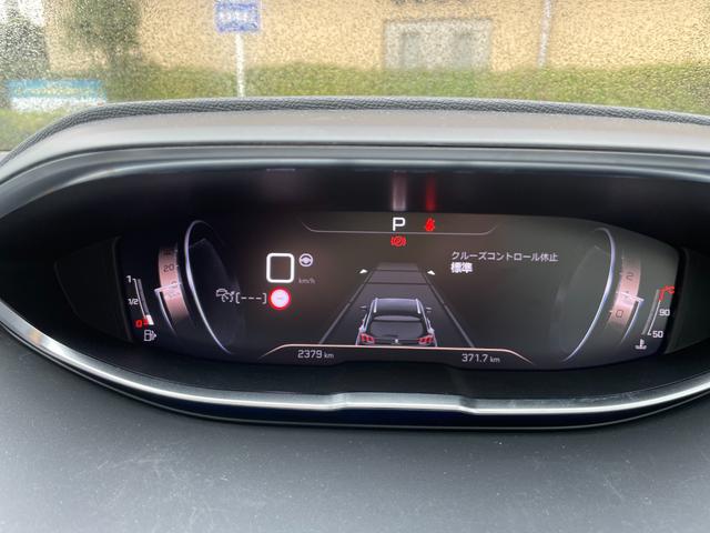 ３００８ ＧＴ　新車保証継承　パノラミックサンルーフ　ＥＴＣ　レーンアシスト　スマートキ－　衝突軽減ブレーキ　ハンズフリーテールゲート　アクティブクルーズコントロール　レーンキープアシスト（12枚目）