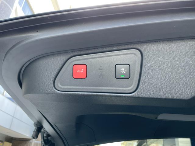 ３００８ ＧＴ　新車保証継承　パノラミックサンルーフ　ＥＴＣ　レーンアシスト　スマートキ－　衝突軽減ブレーキ　ハンズフリーテールゲート　アクティブクルーズコントロール　レーンキープアシスト（28枚目）