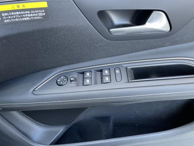 ３００８ ＧＴ　ブルーＨＤｉ　専用ナビゲーション　ＥＴＣ　レーンキープアシスト　スマートキ－　衝突軽減ブレーキ　ハンズフリーテールゲート　アクティブクルーズコントロール　バックモニター　障害物センサー（27枚目）