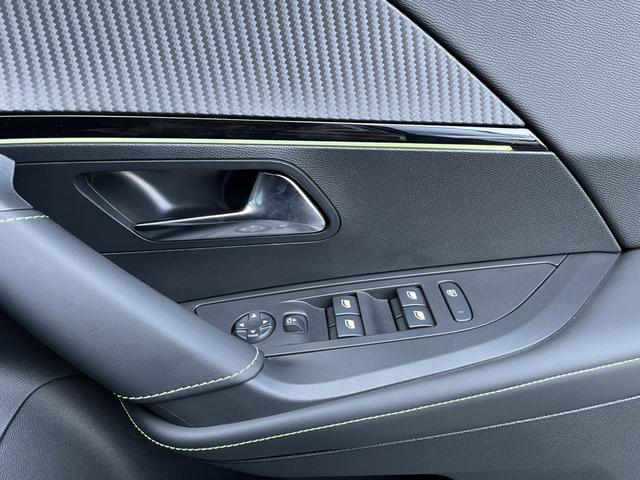 2008 GT 新車保証継承 LEDヘッドライト ETC パノラミックサンルーフ シートヒーター アクティブクルーズコントロール バックカメラ レーンキープアシスト  前後センサー(18枚目)