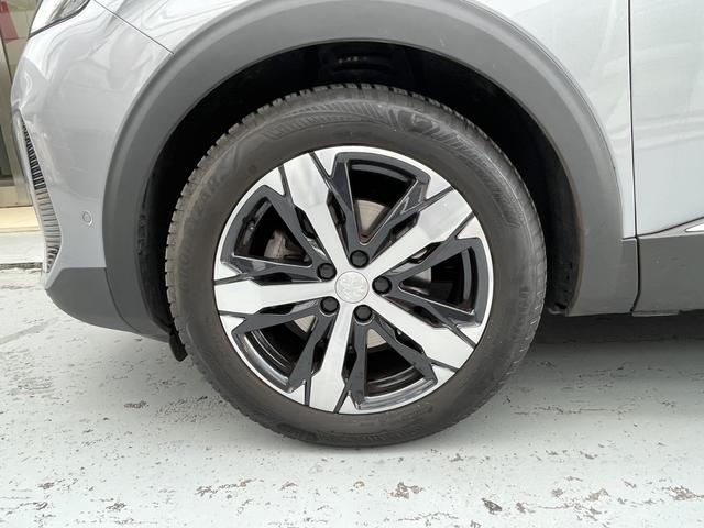 ３００８ ＧＴ　エグゼクティブエディション　ブラックナッパレザーシート　２２５／５５　Ｒ１８タイヤ　１２０台限定販売　３６０°ビジョン付きパークアシスト　１．６Ｌ　直列４気筒ターボエンジン　フルＬＥＤヘッドライト　スタティックコーナリングライト（32枚目）