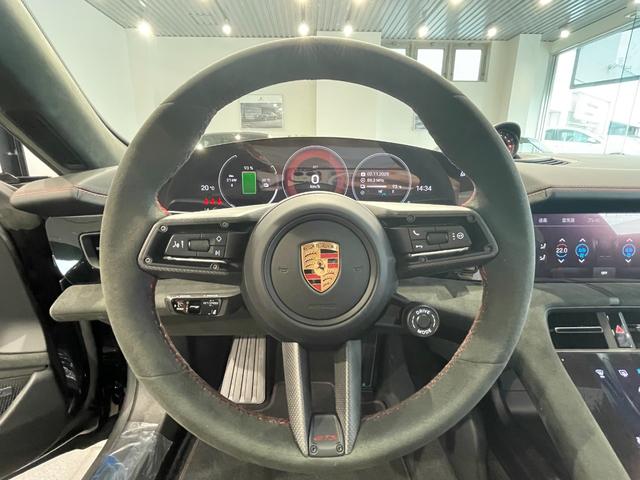 タイカン タイカンGTS 認中/左ハンドル/後期モデル/パノラマルーフ/21インチスパイダーAW/リアアクスルステアリング/GTSインテリアPKG/HDマトリクスヘッドライト/アクティブレーンキープ/PSCBハイグロス塗装(21枚目)