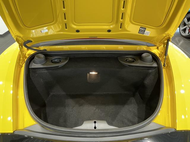 718ボクスター 718ボクスターGTS 4.0 認中/PASMスポーツ/スポーツエグゾースト/スポーツクロノ/LEDヘッドライト/フルレザー/ACC/レーンチェンジアシスト/オートエアコン/ドアレバー&ルーフハイグロスブラック(8枚目)