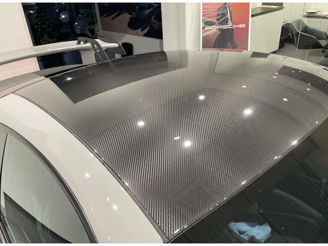 911 911GT3 認定中古車/クロノパッケージ/クラブスポーツPKG/フルバケットシート/PCCB/フロントリフト/カーボンルーフ/LEDヘッドライト(PDLS)/ティンテッドテールレンズ(10枚目)