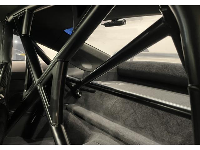 911 911GT3 認定中古車/クロノパッケージ/クラブスポーツPKG/フルバケットシート/PCCB/フロントリフト/カーボンルーフ/LEDヘッドライト(PDLS)/ティンテッドテールレンズ(35枚目)