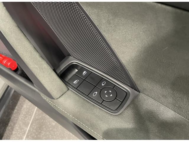 911 911GT3 認定中古車/クロノパッケージ/クラブスポーツPKG/フルバケットシート/PCCB/フロントリフト/カーボンルーフ/LEDヘッドライト(PDLS)/ティンテッドテールレンズ(47枚目)