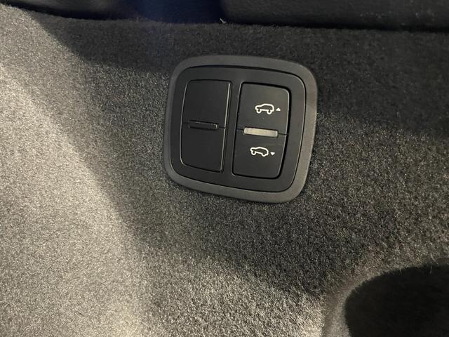 PORSCHE MACAN MACAN TURBO