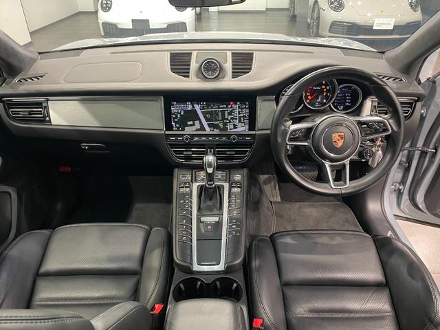 PORSCHE MACAN MACAN TURBO