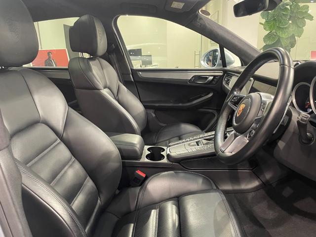 PORSCHE MACAN MACAN TURBO