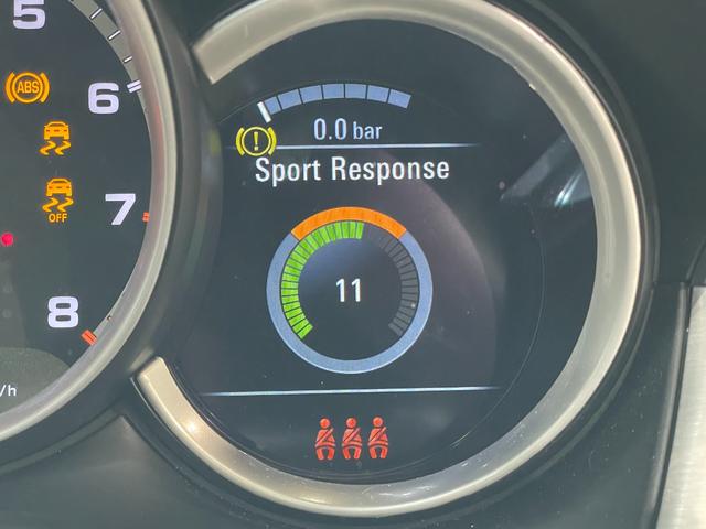 PORSCHE MACAN MACAN TURBO