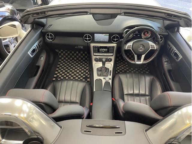 ＳＬＫ ＳＬＫ３５０ブルーエフィシェンシー　ＡＭＧスポーツＰＫＧ／マジックスカイコントロール／禁煙車（26枚目）
