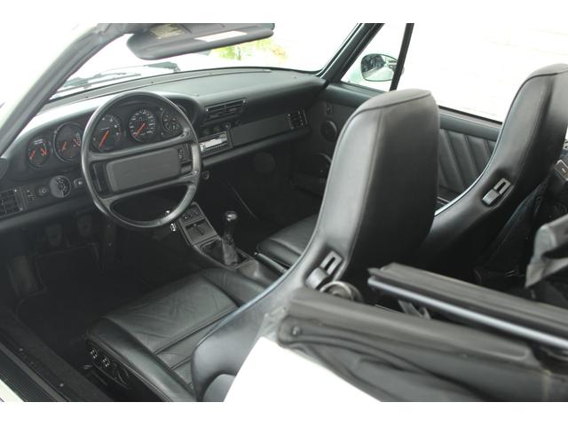 911カレラ2 カブリオレ 5速MT ディーラー車(12枚目)