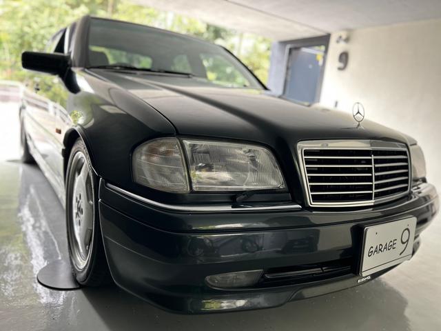 Ｃクラス Ｃ３６　４人乗り　禁煙車　サンルーフ　フロアＭＴモード付４ＡＴ　本革シート　電動シート　シートヒーター　キーレス　ＥＴＣ　横滑り防止装置（4枚目）