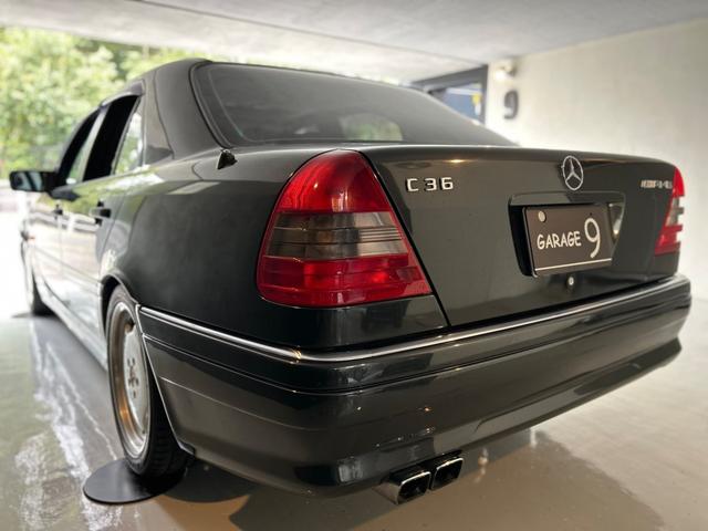 Ｃクラス Ｃ３６　４人乗り　禁煙車　サンルーフ　フロアＭＴモード付４ＡＴ　本革シート　電動シート　シートヒーター　キーレス　ＥＴＣ　横滑り防止装置（43枚目）