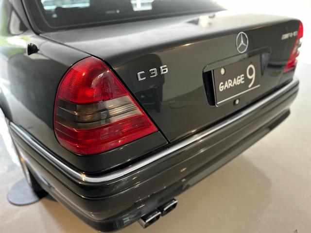 Ｃクラス Ｃ３６　４人乗り　禁煙車　サンルーフ　フロアＭＴモード付４ＡＴ　本革シート　電動シート　シートヒーター　キーレス　ＥＴＣ　横滑り防止装置（65枚目）