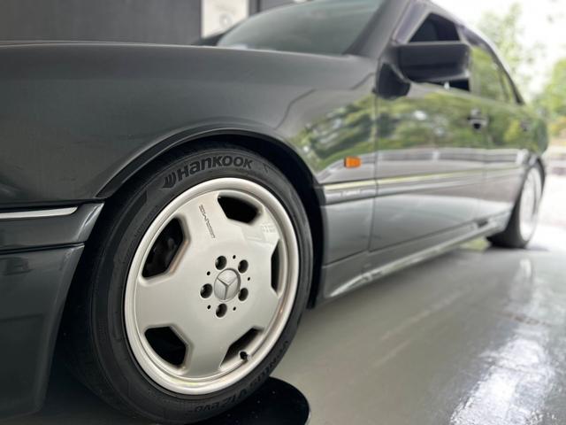 Ｃクラス Ｃ３６　４人乗り　禁煙車　サンルーフ　フロアＭＴモード付４ＡＴ　本革シート　電動シート　シートヒーター　キーレス　ＥＴＣ　横滑り防止装置（69枚目）