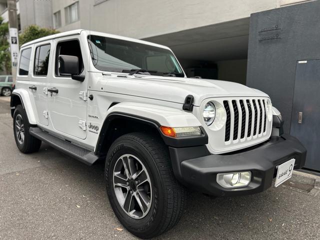 ジープ・ラングラーアンリミテッド サハラ　２．０Ｌ　４ＷＤ　ＡｐｐｌｅｃａｒＰｌａｙ　ＡＬＰＩＮＥサウンド　フロアＭＴモード付８ＡＴ　全周囲カメラ　ドライブレコーダー　ＥＴＣ　フルセグ　本革シート　電動シート　シートヒーター　アルミホイール（75枚目）
