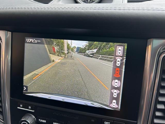 マカン マカンGTS PDK 4WD パノラマルーフ スポクロ スポエグ フロアMTモード付7AT 全周囲カメラ ドライブレコーダー ETC 過給器設定モデル 本革シート 電動シート シートヒーター アイドリングストップ(24枚目)