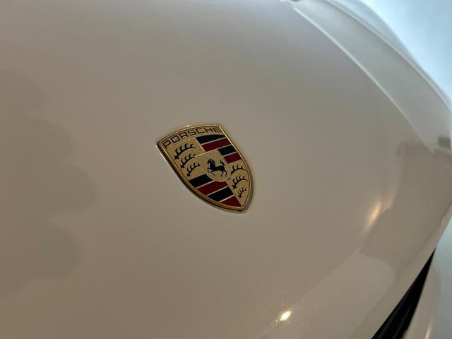 マカン マカンGTS PDK 4WD パノラマルーフ スポクロ スポエグ フロアMTモード付7AT 全周囲カメラ ドライブレコーダー ETC 過給器設定モデル 本革シート 電動シート シートヒーター アイドリングストップ(80枚目)