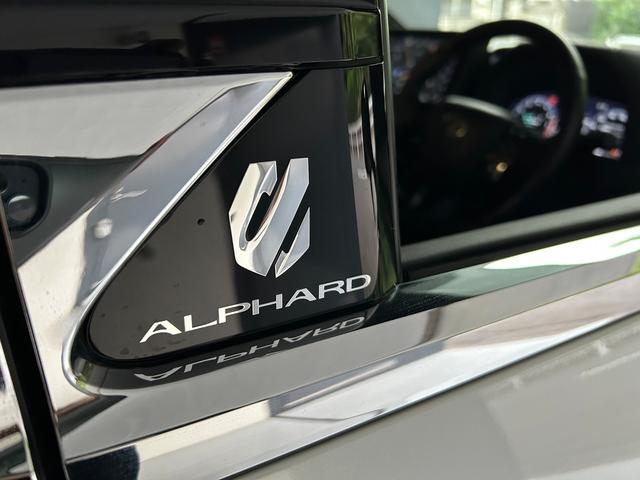アルファード Ｚ　４ＷＤ　ムーンルーフ　デジタルインナーミラー　ヘッドアップディスプレイ　リアモニター　モデリスタ仕様　全周囲カメラ　ドライブレコーダー　ナビ　フルセグ　ミュージックプレイヤー接続可（41枚目）