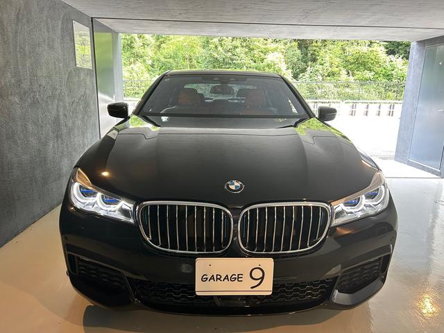 ７シリーズ ７４０ｅアイパフォーマンス　Ｍスポーツ　フルエアロ　電動シート　本革シート　シートヒーター　シートエアコン　ドライブレコーダー　ＥＴＣ　過給器設定モデル　ナビ　フルセグ　アイドリングストップ　フロント／サイド／バックカメラ（55枚目）
